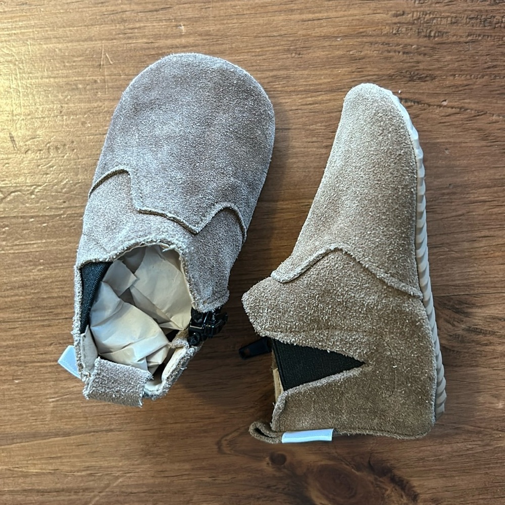 Little Love Bug Chelsea Boots Suede 4